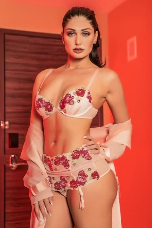 Escort Kelly Carter - 888 Companions