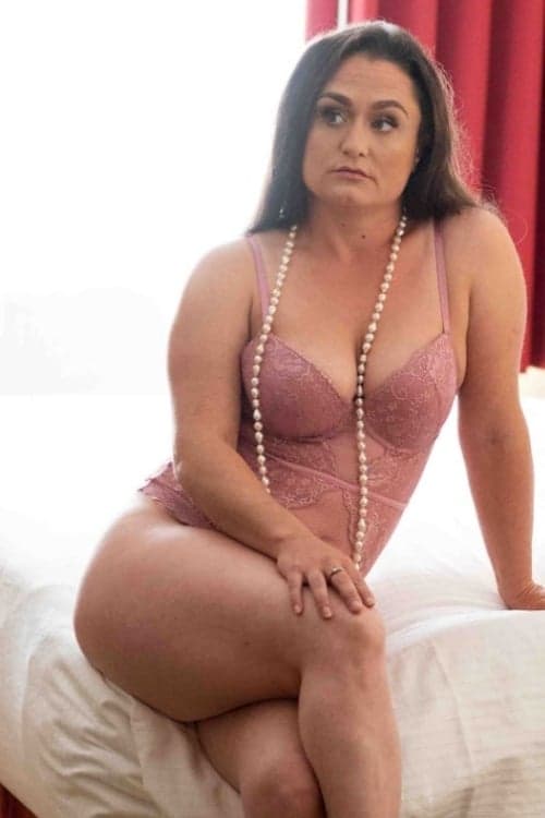 Escort Nicole Rose - 888 Companions